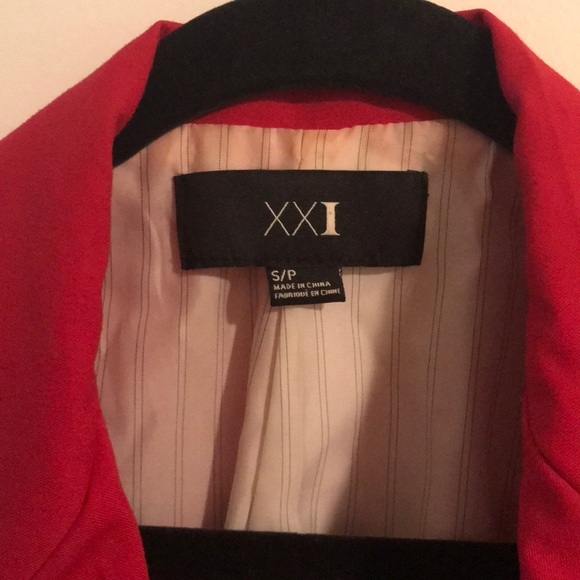 Red 21 blazer - Picture 2 of 3